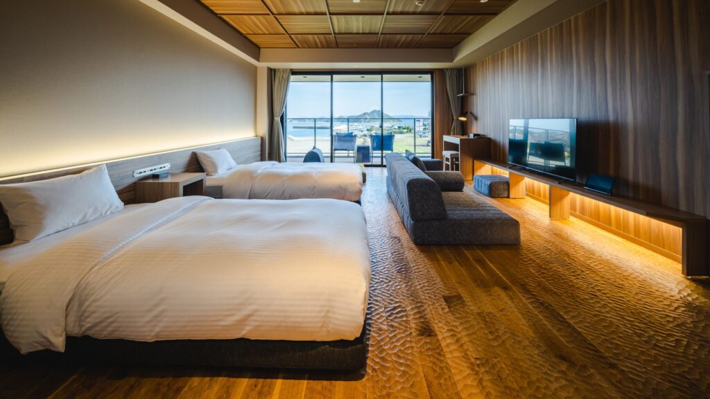 瀬戸内海を望む客室で過ごす上質な温泉一人旅